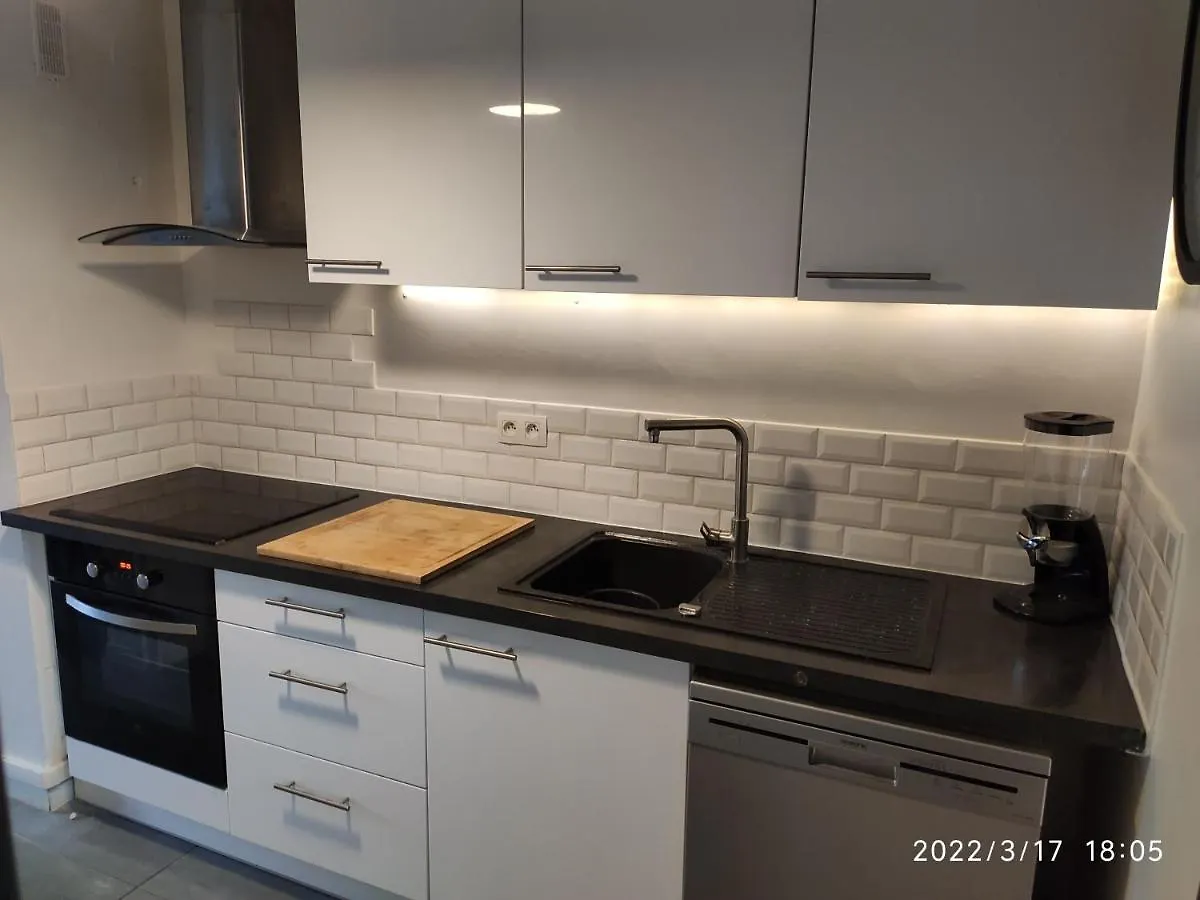 Les Tamaris Apartman Arles