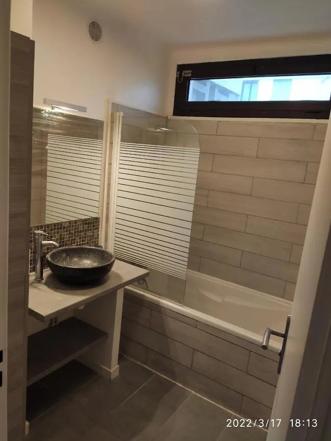 Les Tamaris Apartman Arles 0*,